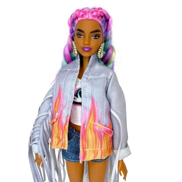 Barbie Extra Doll #5 Unicorn Hair Braids 2020 Articulated Tall Body Smiling - Picture 2 of 3